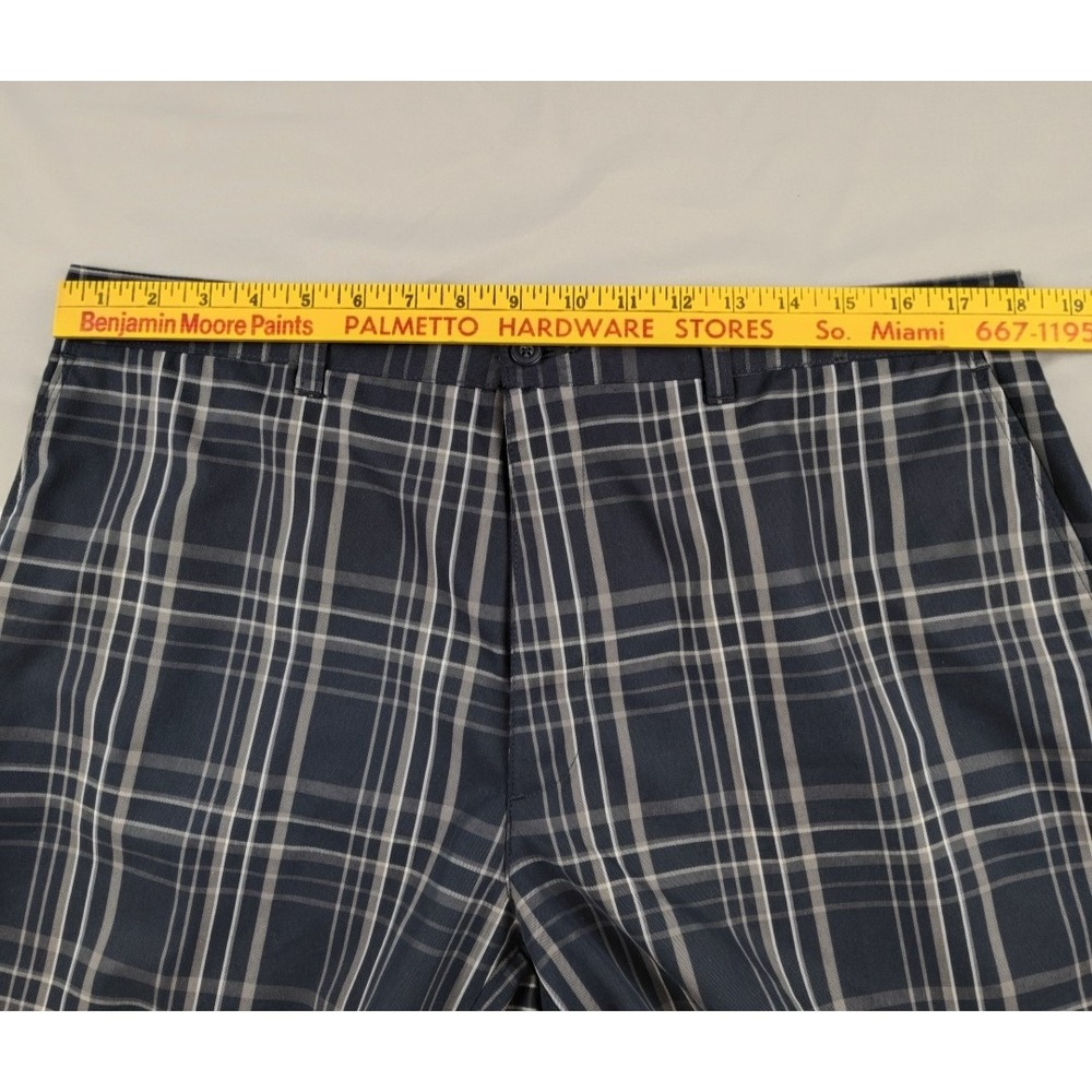 PGA TOUR Golf Shorts Men's 36 Blue Plaid Performance Flat Front Casual Travel - Picture 10 of 16